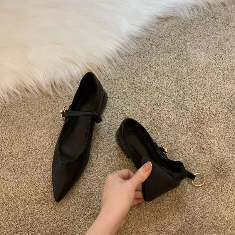 Womens Flat Candy Color Womens Round Toe Retro Single Shoes One Word Buckle Round Mary Jane Shoes Ballet Dancer Flat Mujer 240827