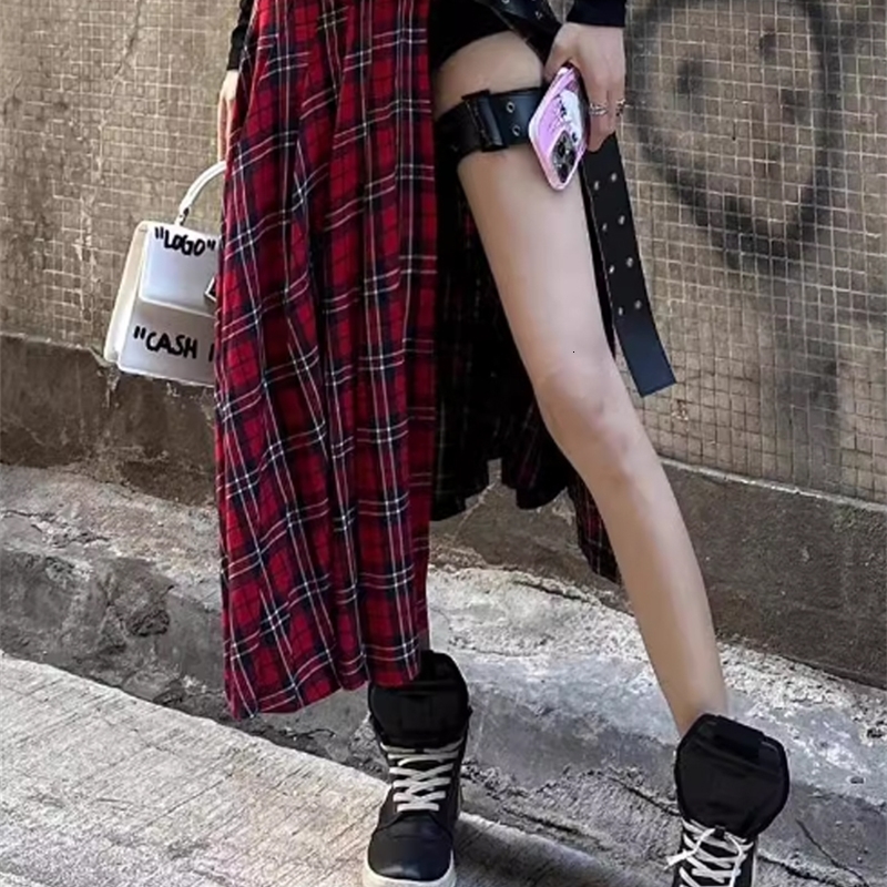 Womens red checkered A-Line skis Y2k Harajuku Korean long style skis retro streetwear aesthetic skis 2000s oversized summer clothing 240828
