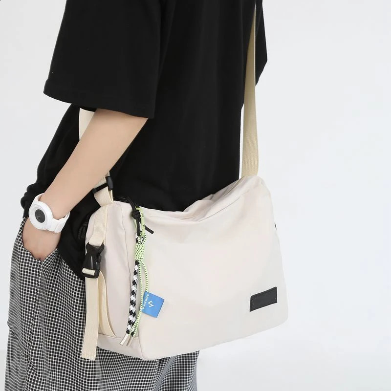 Green Messenger Bag for Men Canvas Bag Crossbody Bags Student Shoulder Bag 240829
