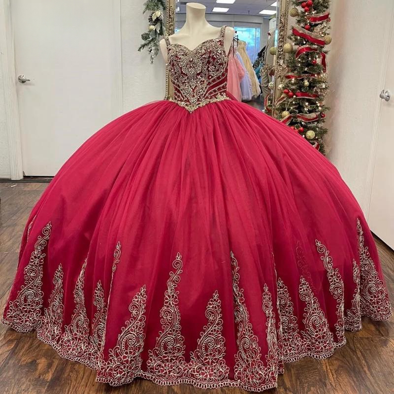 Red Princess Quinceanera Dresses 2024 Gold Appliques Lace Beads Tull Lace-Up corset Spaghetti Straps Vestidos De 15 Anos Sweet 16 Dress