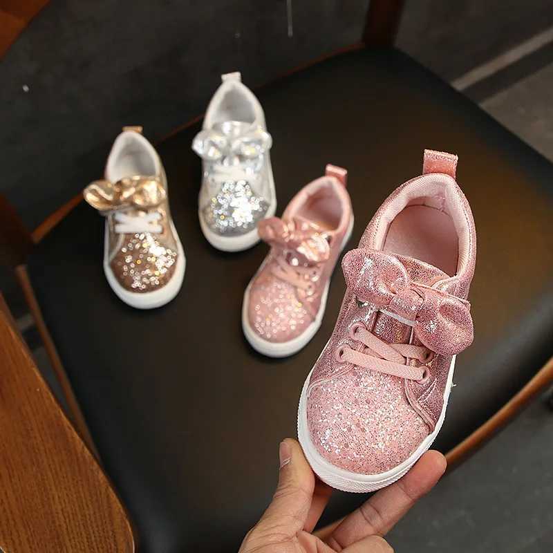 2020 Spring/Autumn Girls Shoes Baby Sports Shoes Childrens Casual Shoes Fashion Bow Shining Leather Anti Slip Flat Princess Shoes W250407