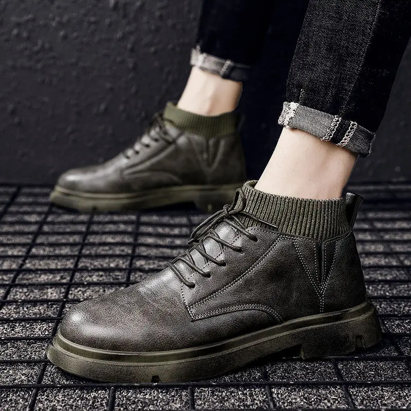 Winter shoes Boots Soc Mouth Locomotive Casual Comfortable Fashion Mens Sports Shoes mens sneakers 240828