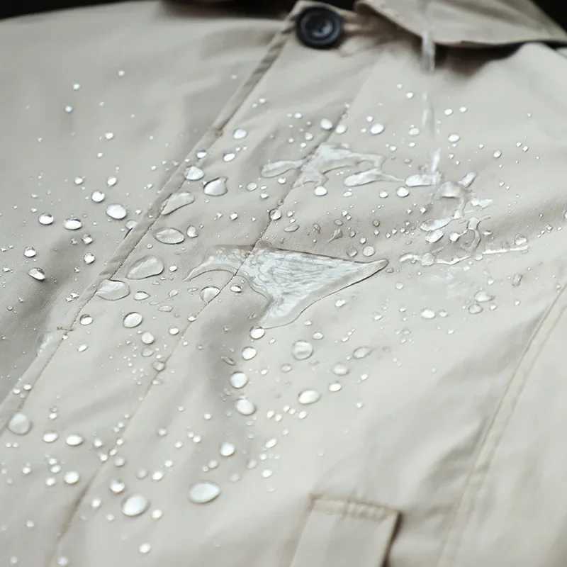 Men's Trench Coats Mens Cloth2022 waterproof and tear resistant autumn and winter Japanese style quilted warm mens mid length trench coat J240824