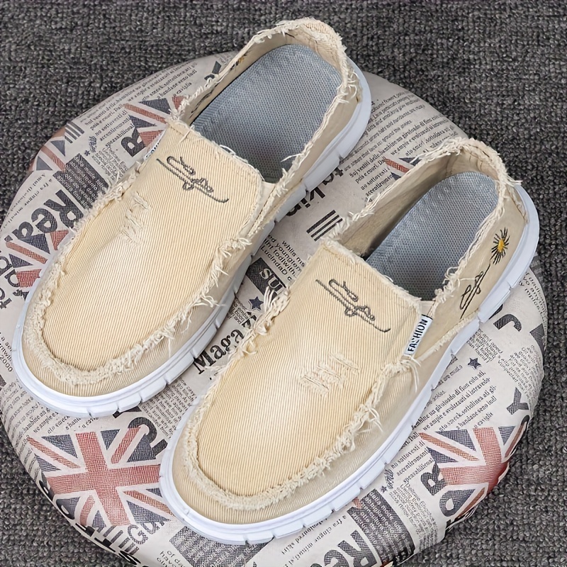 Men's Trendy Slip On Loafer Shoes Non Slip Canvas Low Top For Outdoor Walking Hiking Jogging All Seasons Vacation