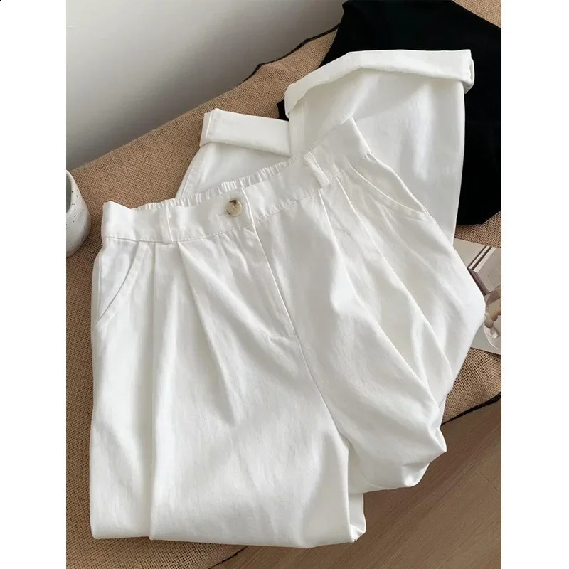 Fashionable high waisted white casual pants suitable for women style weight loss small straight legs Bell bottom summer series