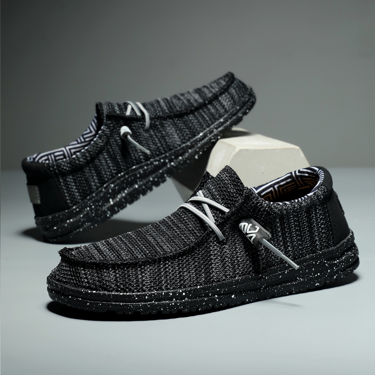 Comfy Slip-On Loafers for Plus Size Men - Non-Slip Soft Sole Shoes for Outdoor Activities