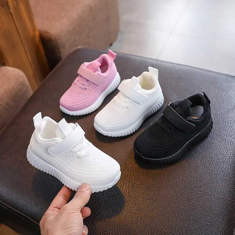 Mesh solid color childrens sports shoes for boys and girls fashionable soft soled thick flat sports shoes for children breathable Veo outdoor shoes W2