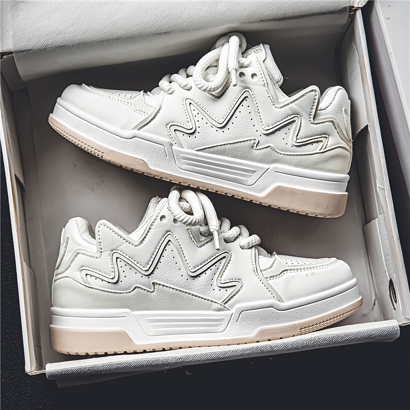 New fashion low-top outdoor sneakers skateboard shoes platform
