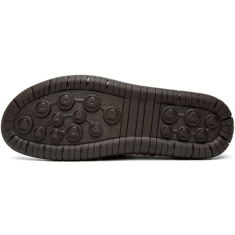 New Hand-Stitched Men's Outdoor Casual Shoe Slip-On Flat Shoe Spring Low-Cut Breathable Plus Size Loafers