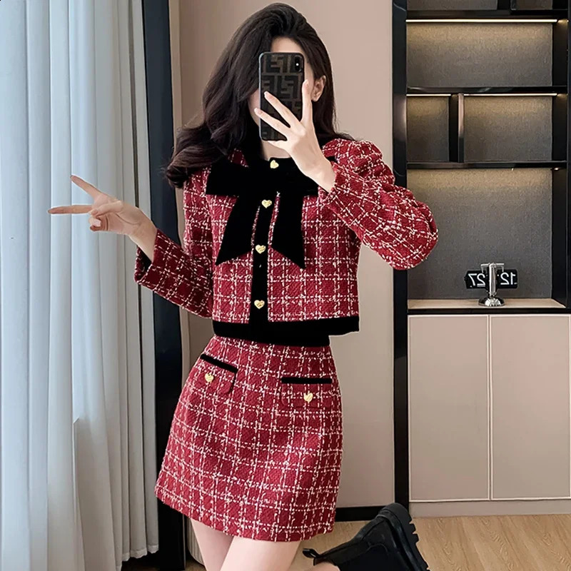 UNXX Womens Winter Collection Bow Short Coat High Waist Tight Elegant Coarse Felt Set Quality Fashion 240828