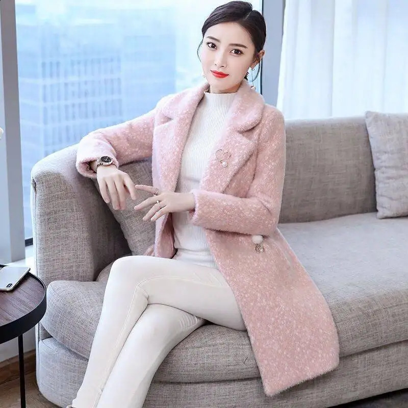 Womens autumn and winter artificial leather coat medium length wool coat artificial mink velvet golden mink coat 240828