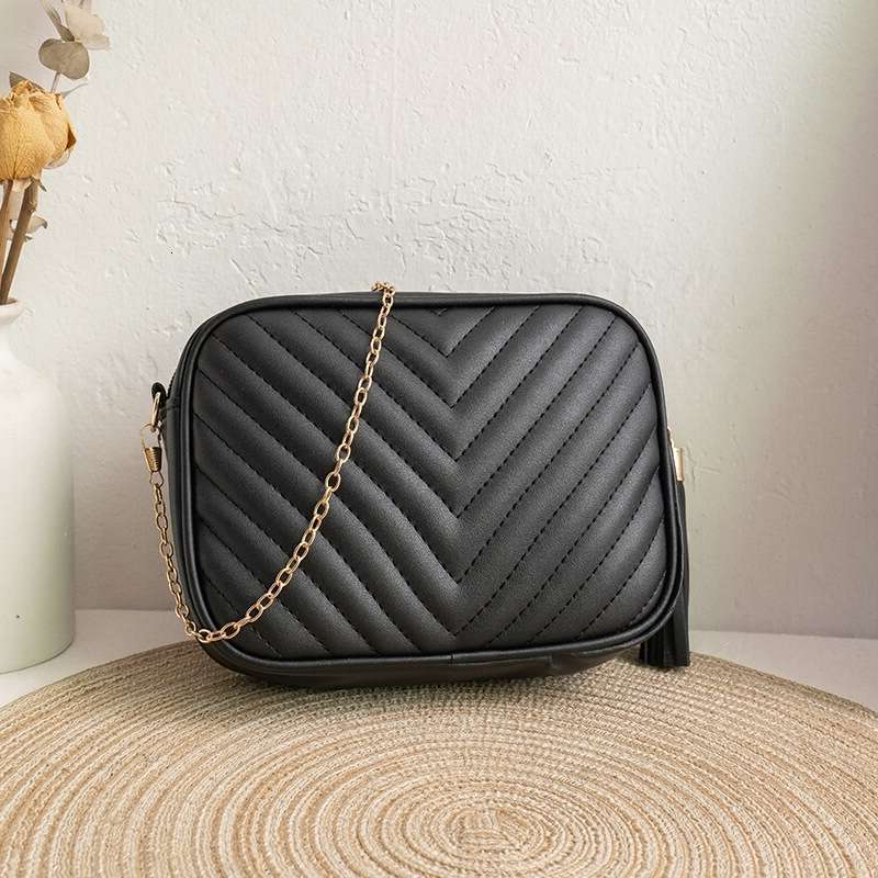News News Foreign trade cross-border women's bag wholesale new fashion leisure chain bag shoulder bag crossbody bag women's camera tassel ba