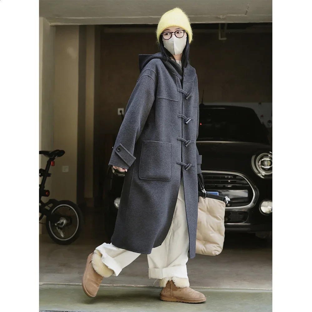 Winter Korean Retro Horn Button Double sided Wool Jacket Loose Fit Hoodie Casual Long Jacket 240828