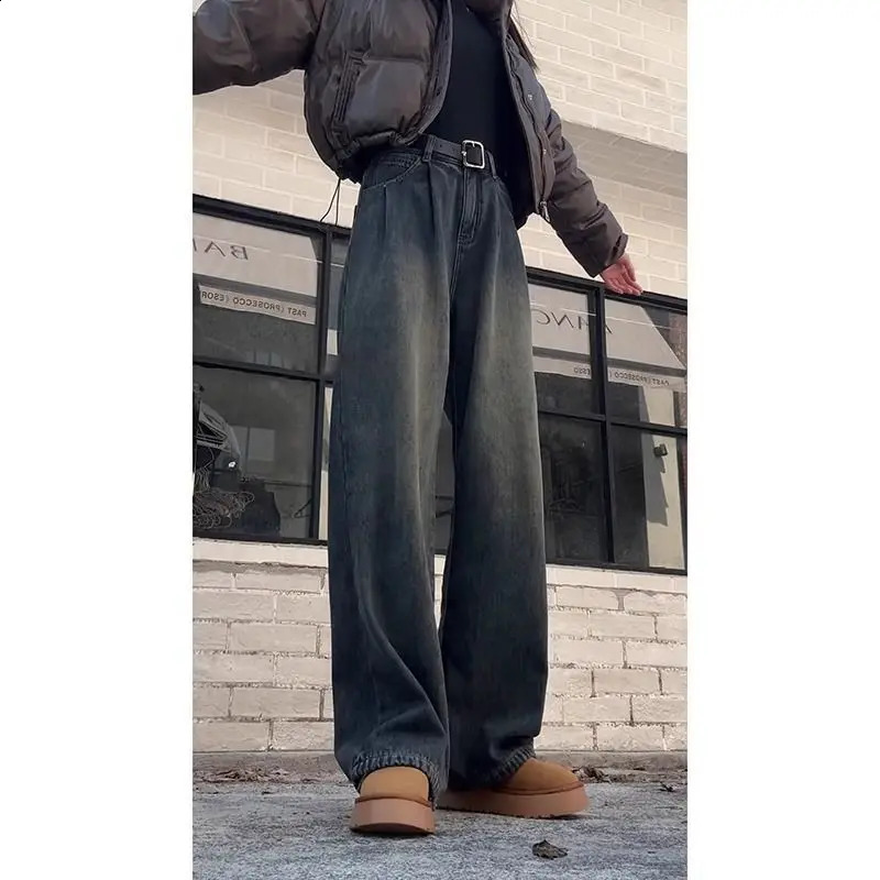 Autumn street trend washed straight leg jeans American men and women hip-hop retro simple loose personality casual pants y2k 240829