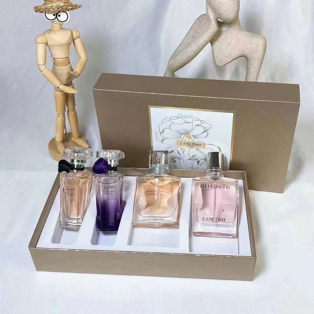 Premium Designer Gift Set Dreamy Women Perfume Five Piece Set with Floral Scent for All Occasions, 7.5ml x 5 Pieces