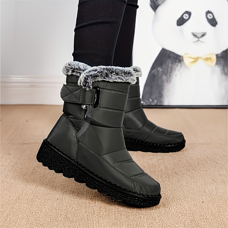 Womens Solid Color Luxe Plush Snow Boots - Stylish Casual, Ultra-Comfortable, Insulated Winter Ankle Boots with Durable Platform Sole