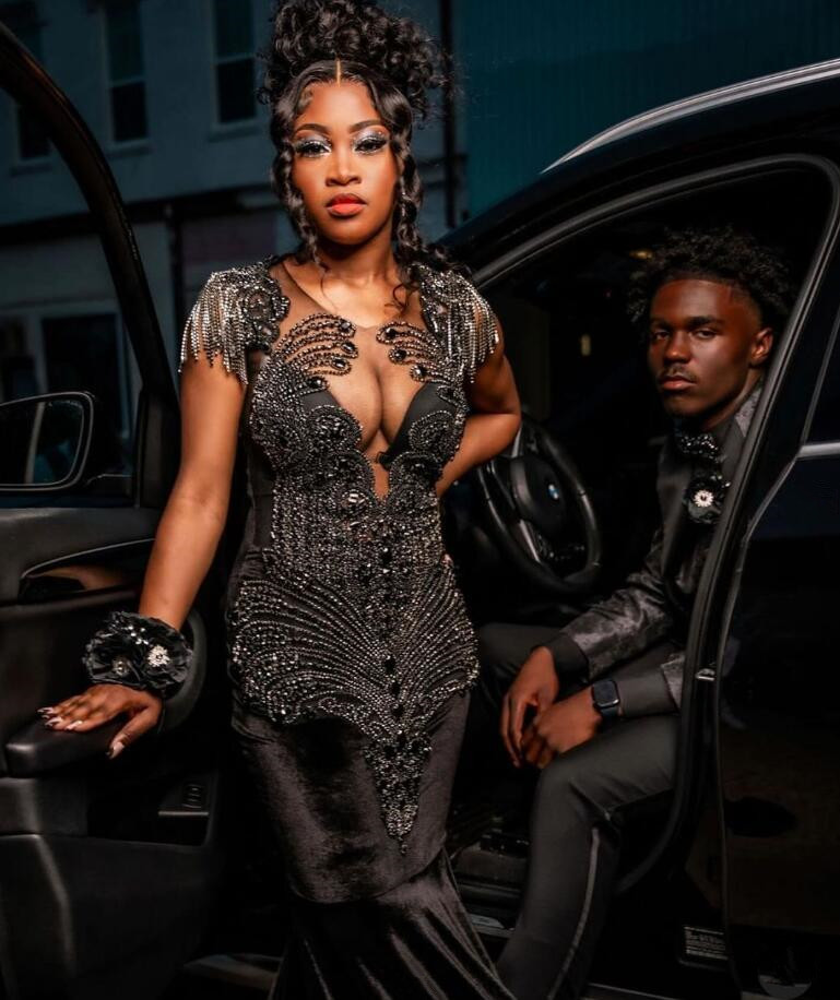 Black Sparkly Tassel Evening Reception Dresses for Black Girl Luxury Diamond Crystal Vevlet Mermaid Prom Birthday Party Gown