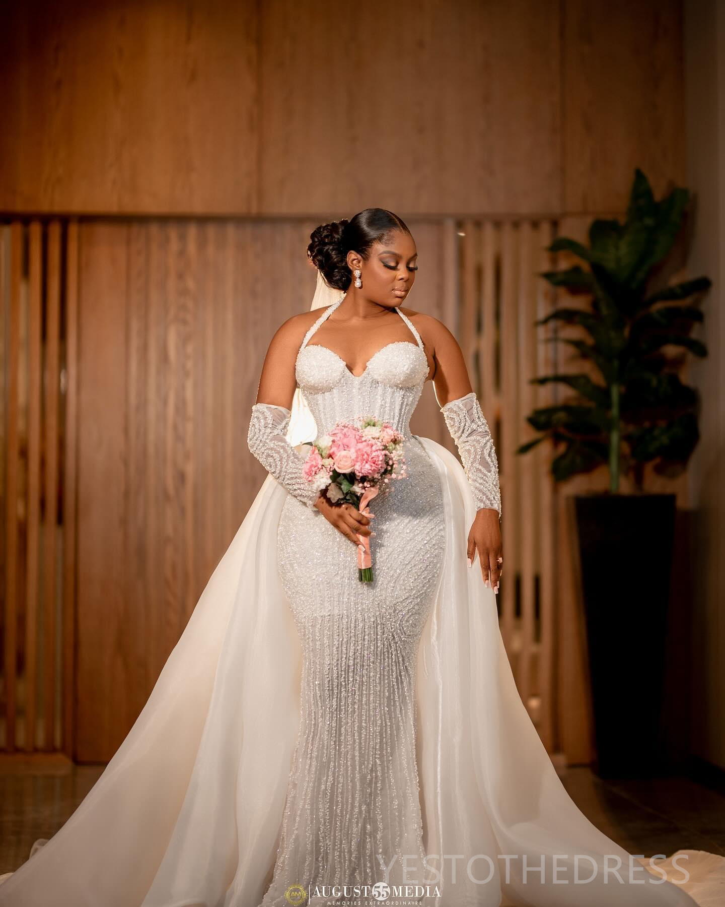 R&W 2024 Plus Size Bride With Detachable Train urious Mermaid Wedding Dress Bridal Gowns Halter Bead Lace Marriage Gown For African Black Women D309