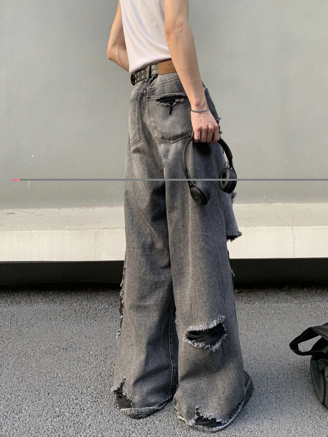 Y2K Retro Jeans Harajuku Hip Hop Ripped High Street Loose Jeans for Mens and Womens Street Wear High Waist Wide Leg Trousers 240828