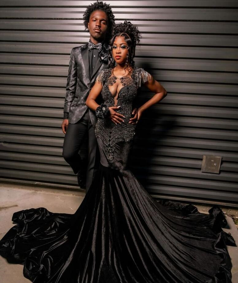 Black Sparkly Tassel Evening Reception Dresses for Black Girl Luxury Diamond Crystal Vevlet Mermaid Prom Birthday Party Gown
