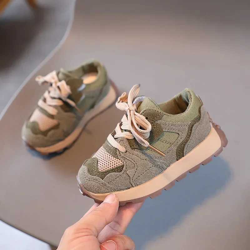 2024 New Childrens Leisure Childrens Baby Shoes Breathable Sports Running Shoes for Boys and Girls Soft Childrens Shoes W250407