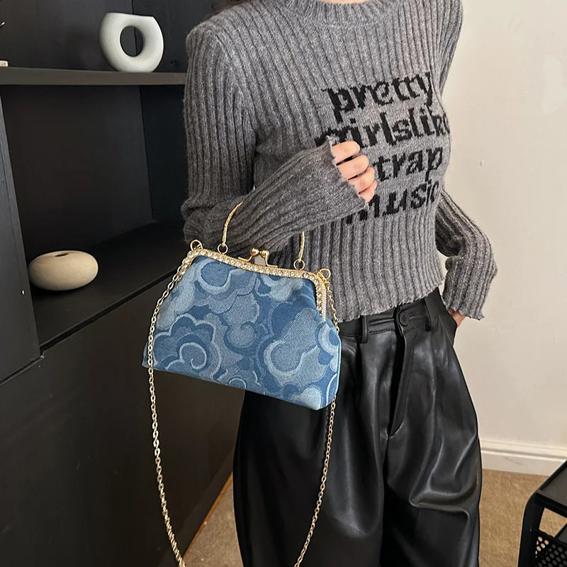 Vintage Women Crystal Denim Chain Shoulder Bags Metal Handle Kiss Lock Crossbody Bags Kiss Lock Frame Evening Clutch 240828