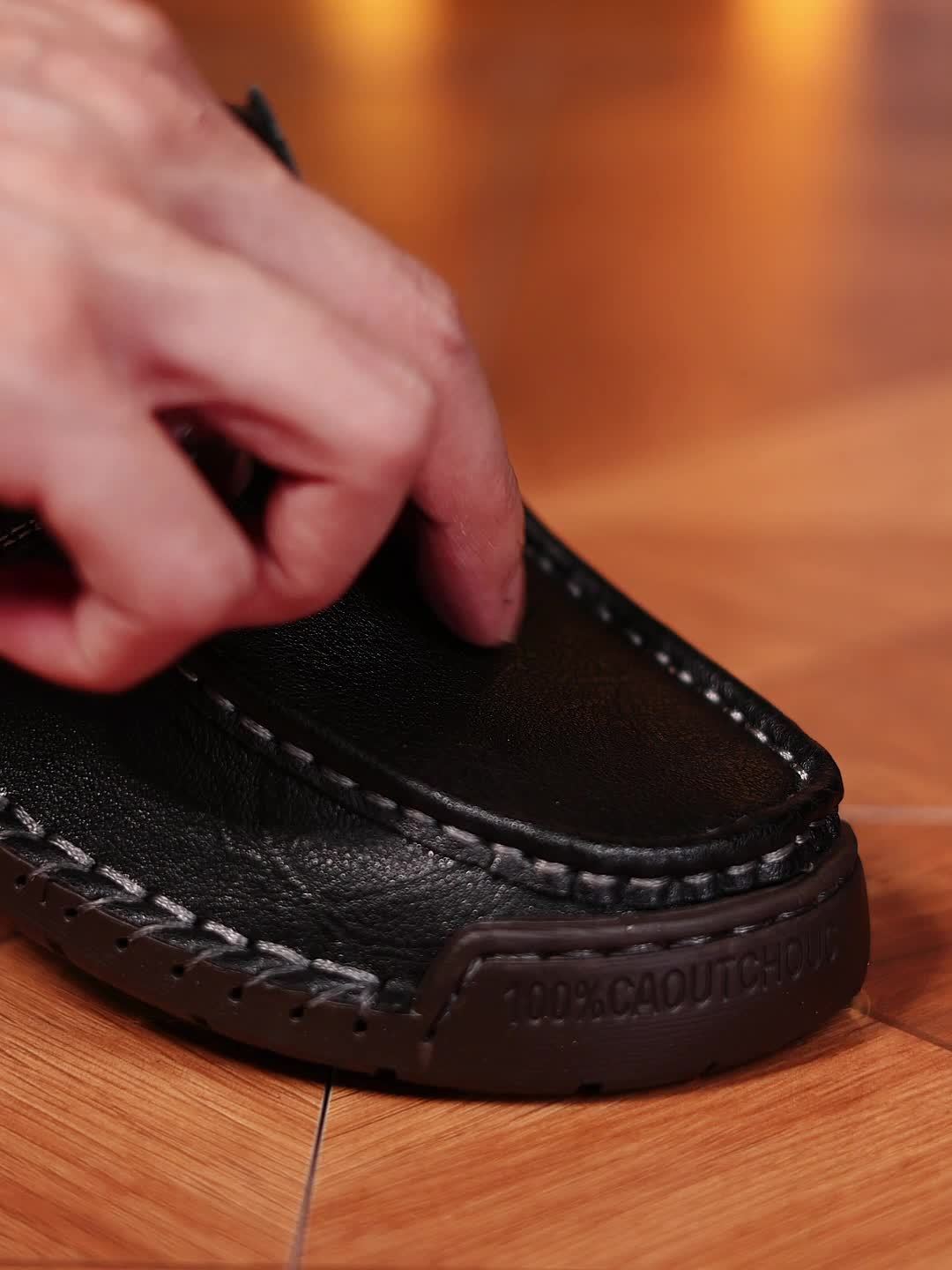 New Hand-Stitched Men's Outdoor Casual Shoe Slip-On Flat Shoe Spring Low-Cut Breathable Plus Size Loafers