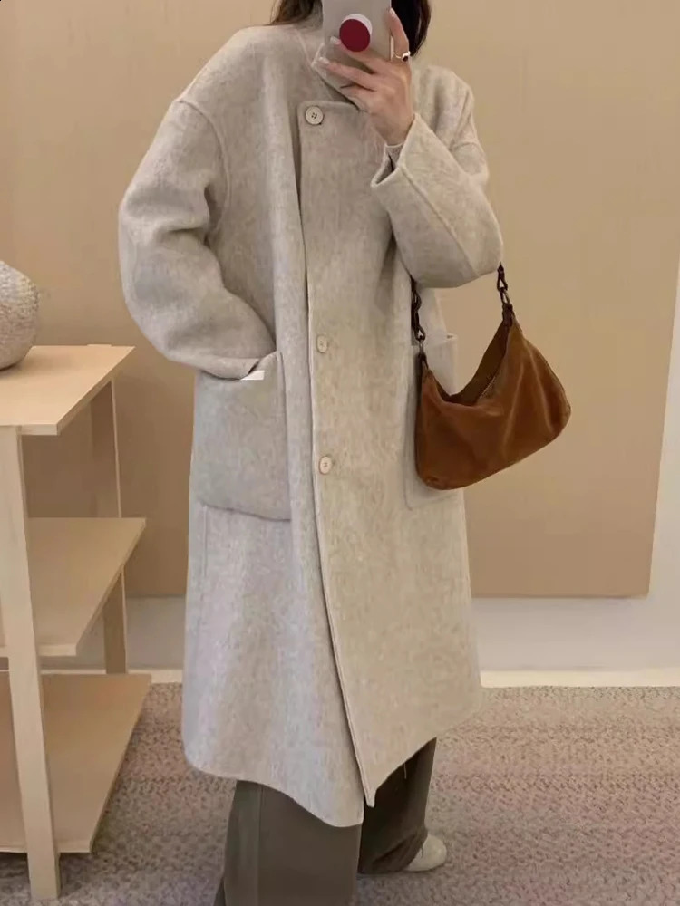 GVUW Minimalist Wool Coat Womens Stand up Collar Single Chest Solid Color Full Sleeve Pocket Long Coat 17G7994 240828