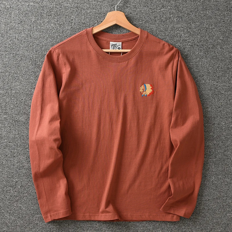 Autumn American Retro Long sleeved Oneck Embroidered Tshirt for Mens Fashion Simple 100% Cotton Laundry Casual Sports Top 240828