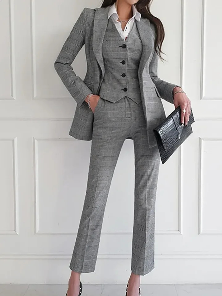 Women Elegant Formal Business Blazer 3 Pieces Suit Office Work Plaid Jacket Vest Pantsuit Korean Fashion Female Vintage Outfits 240828