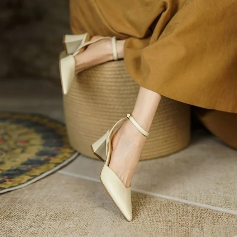 Womens High Heels Backless Mary Jane Shoes Vintage Style High Heels Elegant Fashion Pointed Womens Sandals Shoes for Women 240827