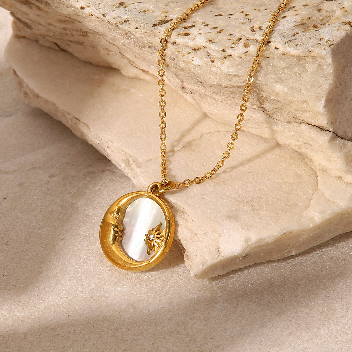 Non Tarnish 18K Gold Heart Sun Star Moon Angel Pendant Necklace Designer Jewelry Stainless Steel Chain Cubic Zircon Diamond Necklaces for Wome Girl Fi