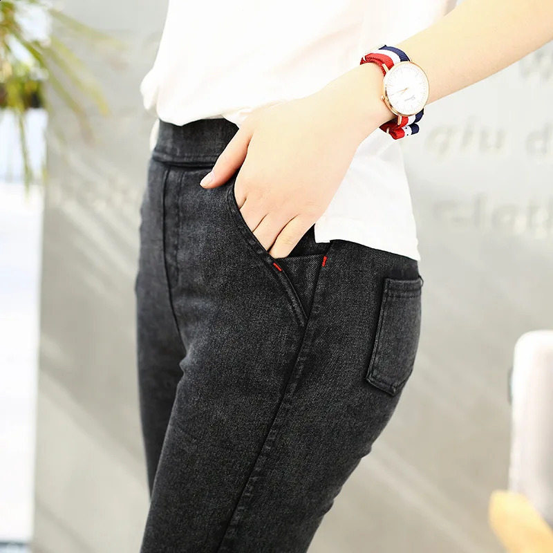 5XL Plus size womens autumn and winter pencil pants ultrathin elastic shorts Trouser black long leg clothing 240827