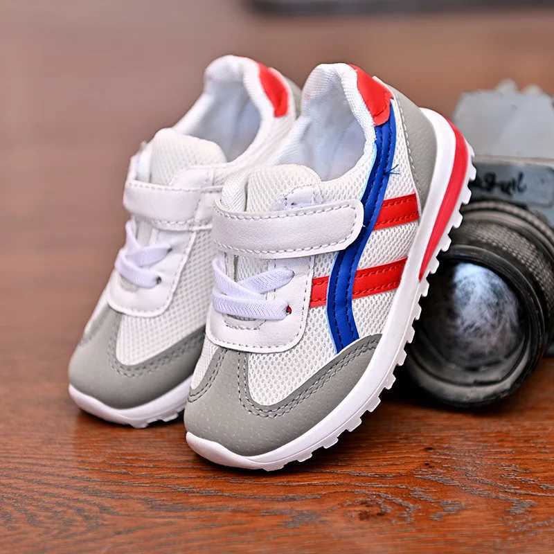 Childrens sports shoes with soft mesh sole anti slip casual fashionable breathable childrens school shoes all season sports shoes W250318