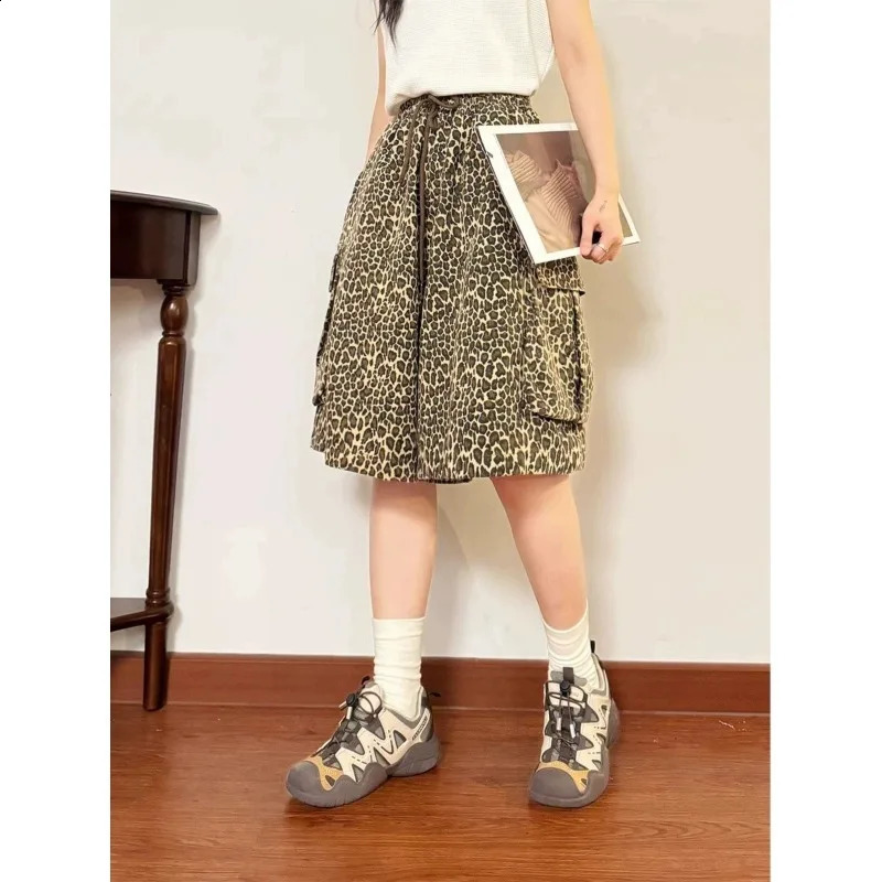Deeptown vintage leopard print cargo shorts Haruku Y2k oversized sports jogging Trouser streetwear wide leg bag summer 240829