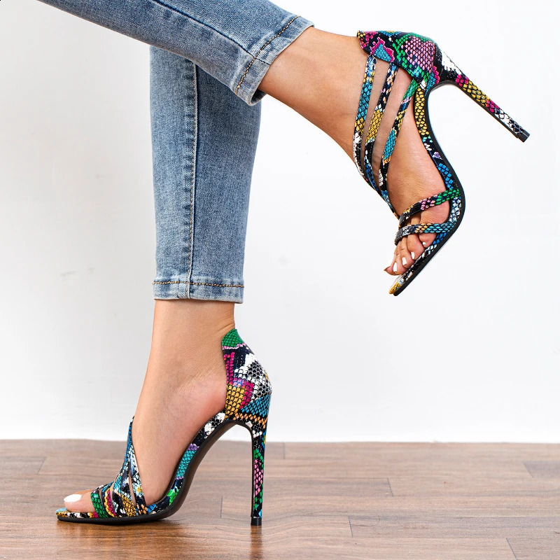 European and American fashion womens sandals summer sexy banquet party super high heels trend open lace single shoes 240827