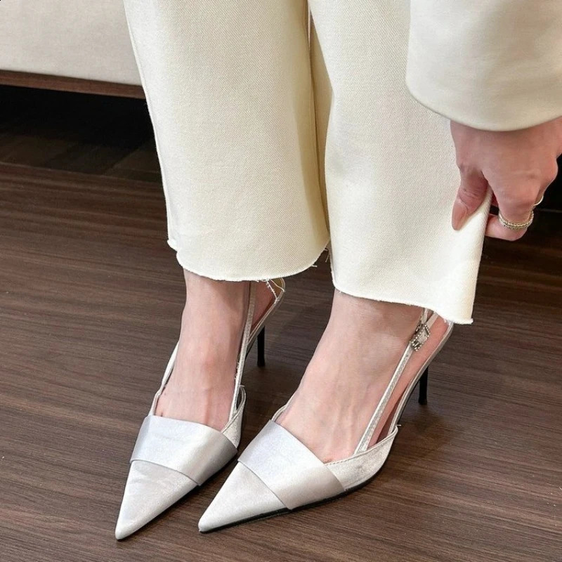 2024 Womens Pump Shoes High Heels Summer Party Shoes Stiletto High Heels Sexy Single Shoes Flying Womens Mesh Breathable Womens Shoes 240827