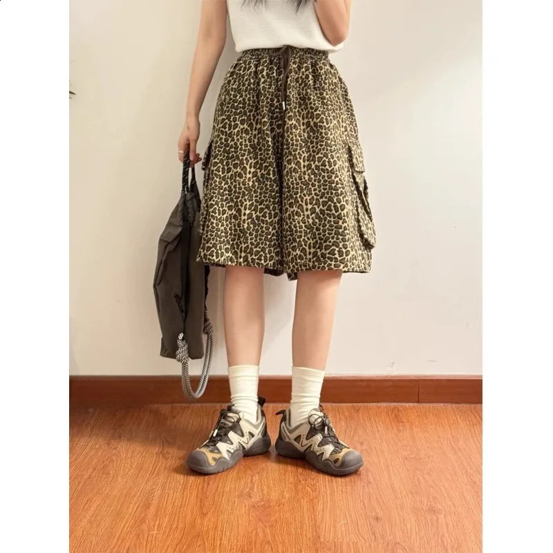 Deeptown vintage leopard print cargo shorts Haruku Y2k oversized sports jogging Trouser streetwear wide leg bag summer 240829