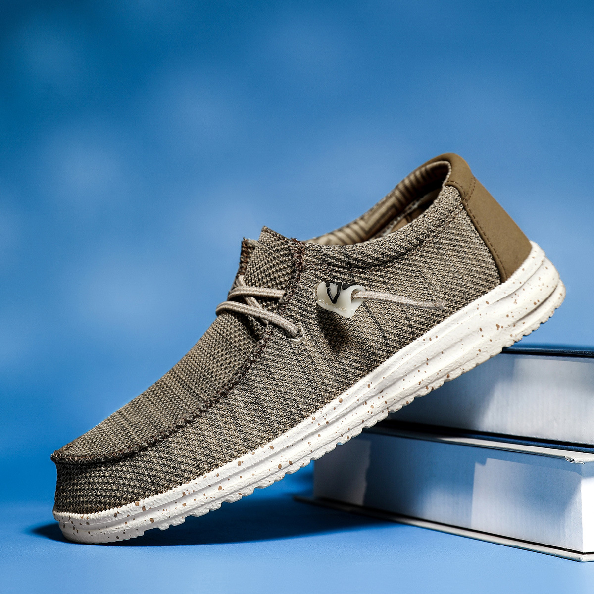 Comfy Slip-On Loafers for Plus Size Men - Non-Slip Soft Sole Shoes for Outdoor Activities