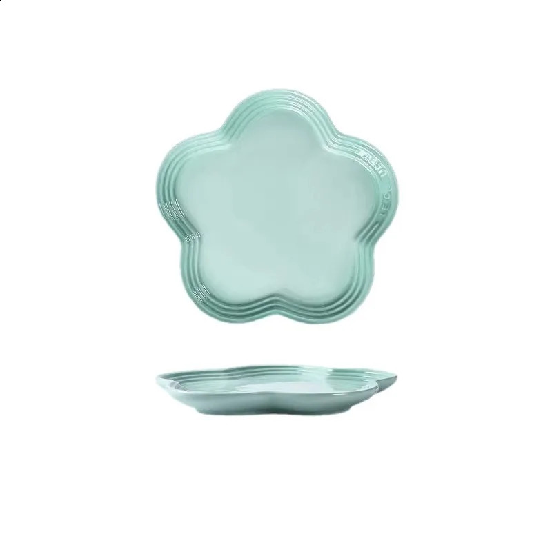 14cm Irregular Ceramic Flower Shaped Dinner Plate Sauce Pet Plate Thickened Household Breakfast Cake Plate Fruit Storage Trays 240828