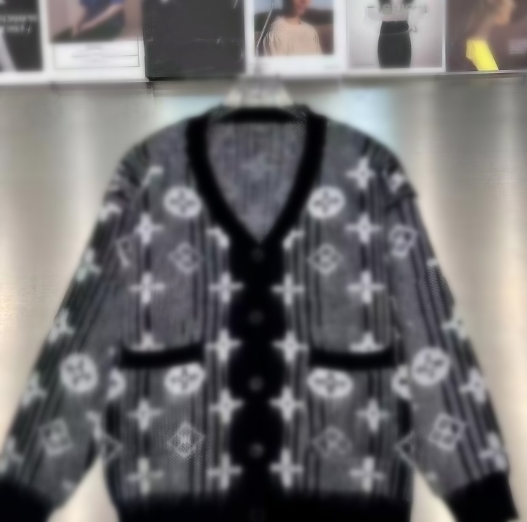 Luxury V-Neck Long-… - image