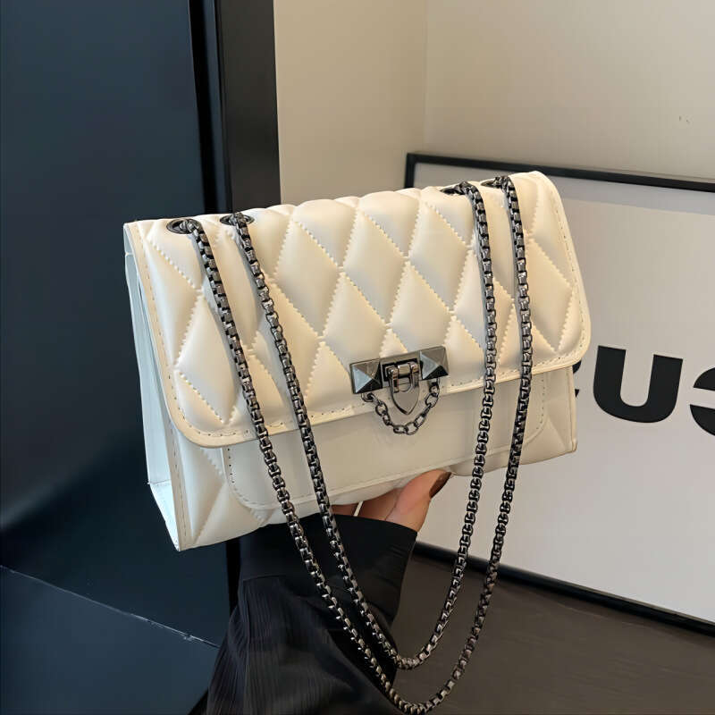 News New texture bag 2024 crossbody bag women's bag diamond grid chain shoulder bag high-end fashion buckle small square bag