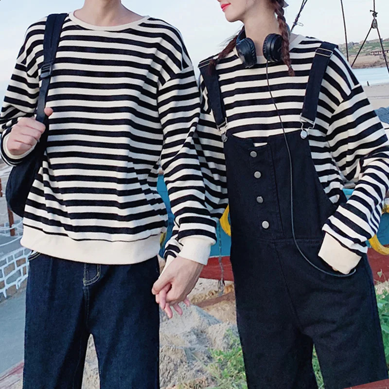 Korean boyfriend oversized casual hooded womens harajuku street retro striped patchwork sports shirt Oneck pulled thin top 240827