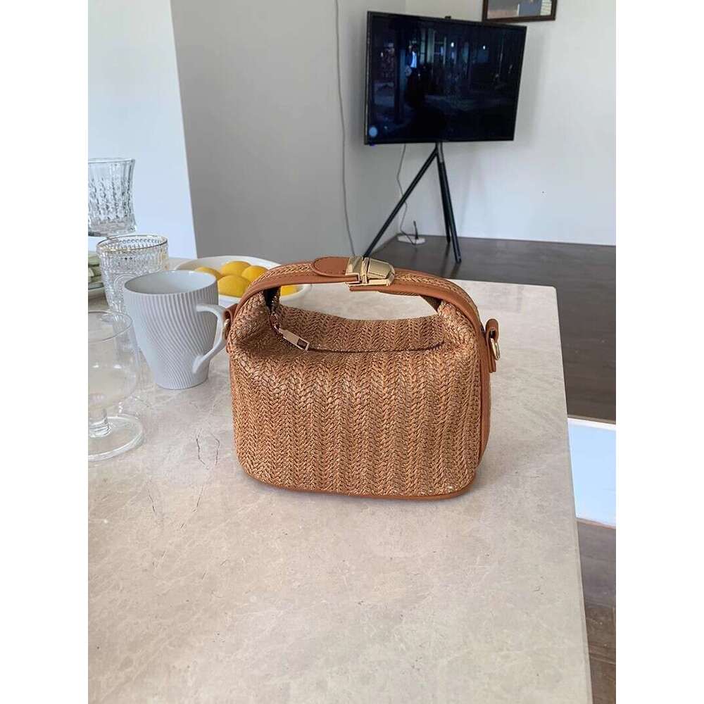News Mini Simple Handbag With Lock Button, Summer New Woven Straw Bag, Tote Bag, Shoulder Bag, Crossbody Bag For Women, Shopping And Beach Outing Esse
