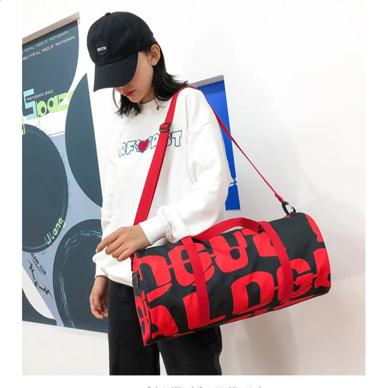Fashion Travel Bag Womens One Shoulder Travel Bag Fitness Sports Bag Crossbody Bag Handbag Female Yoga Travel Bag 240829