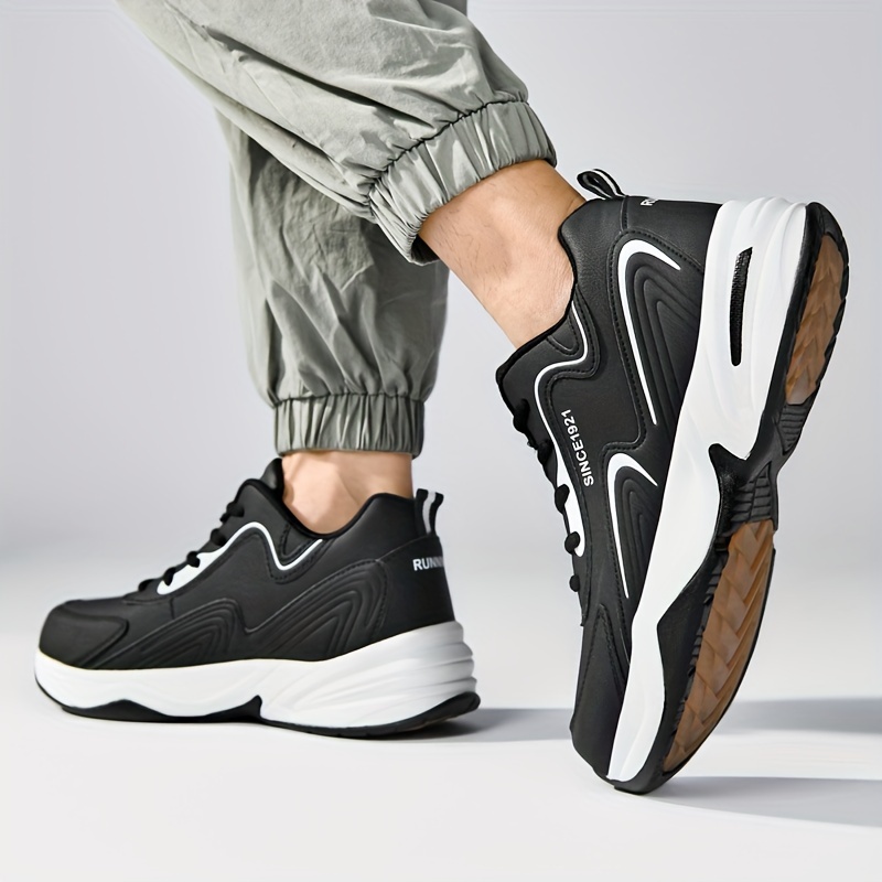 Comfortable Men's Running Shoes with Cushioned Soles and Non-Slip Design for Outdoor Activities in Autumn and Winter