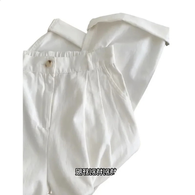 Fashionable high waisted white casual pants suitable for women style weight loss small straight legs Bell bottom summer series