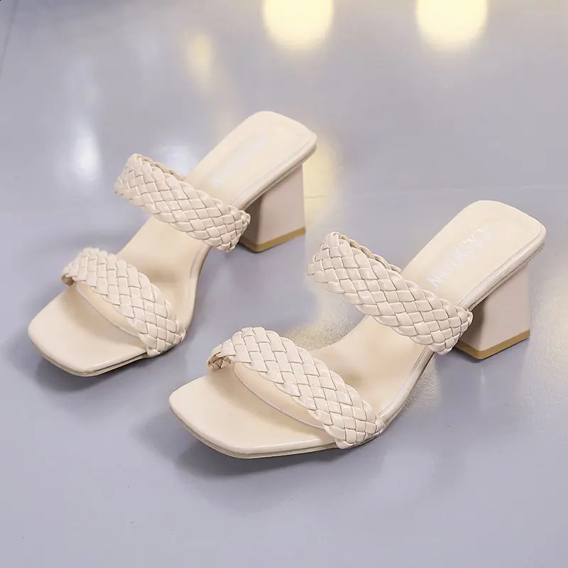 Wearing fairy style womens plus size sandals and slippers womens 2024 summer thick high heels 240827