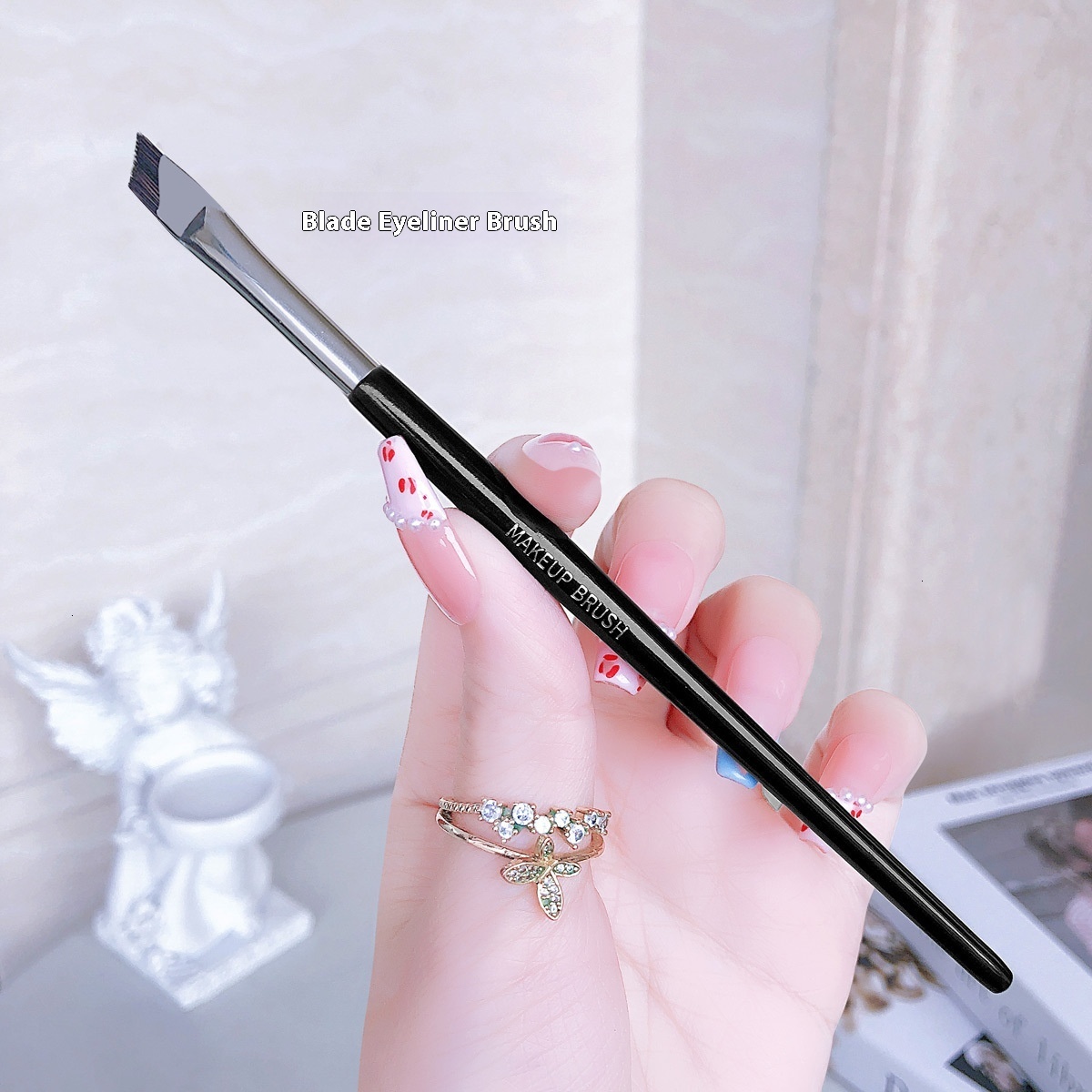 All-In-One Beauty Combo from JONBOS: Precision Brow Shaper with Integrated Lash Extension Brushing Functionality
