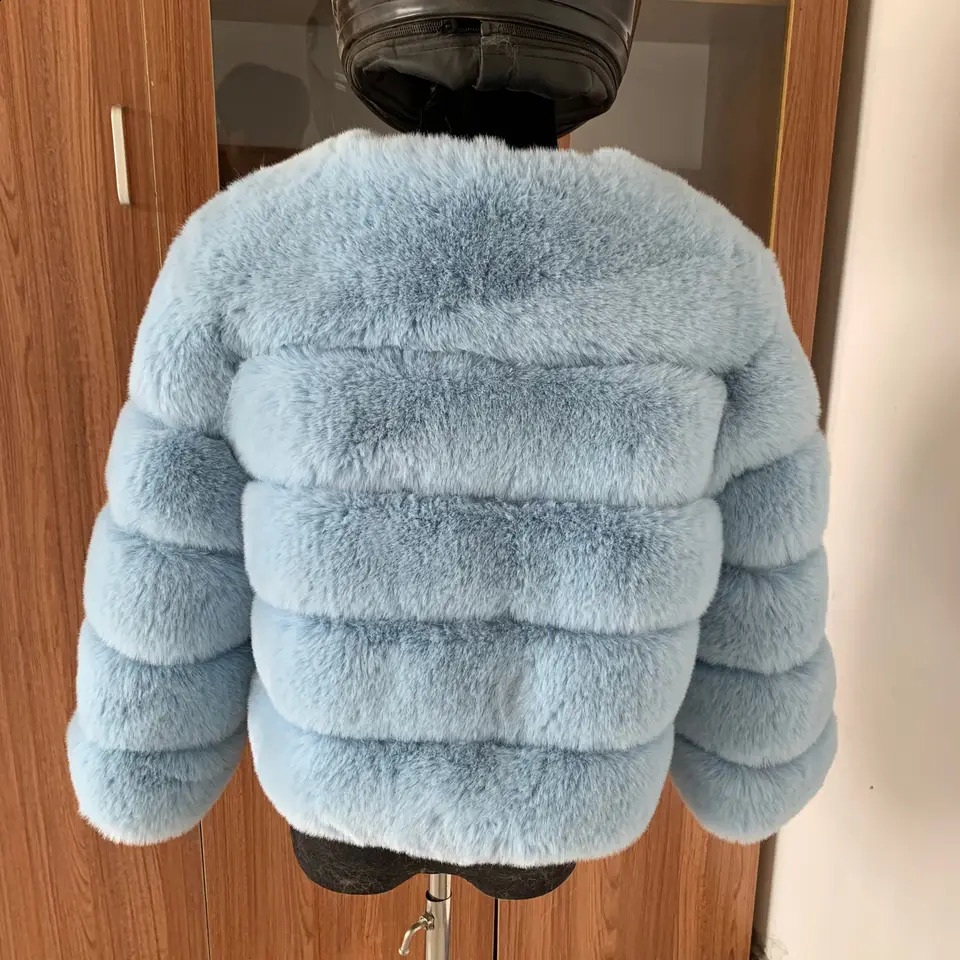 Womens faux fur coat womens short 240828